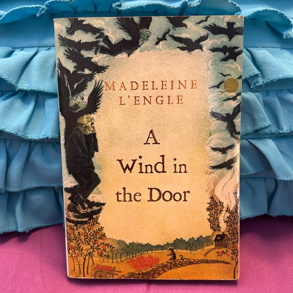 A Wind in the Door [A Wrinkle in Time Quintet, 2] by L'Engle, Madeleine PBK 2007